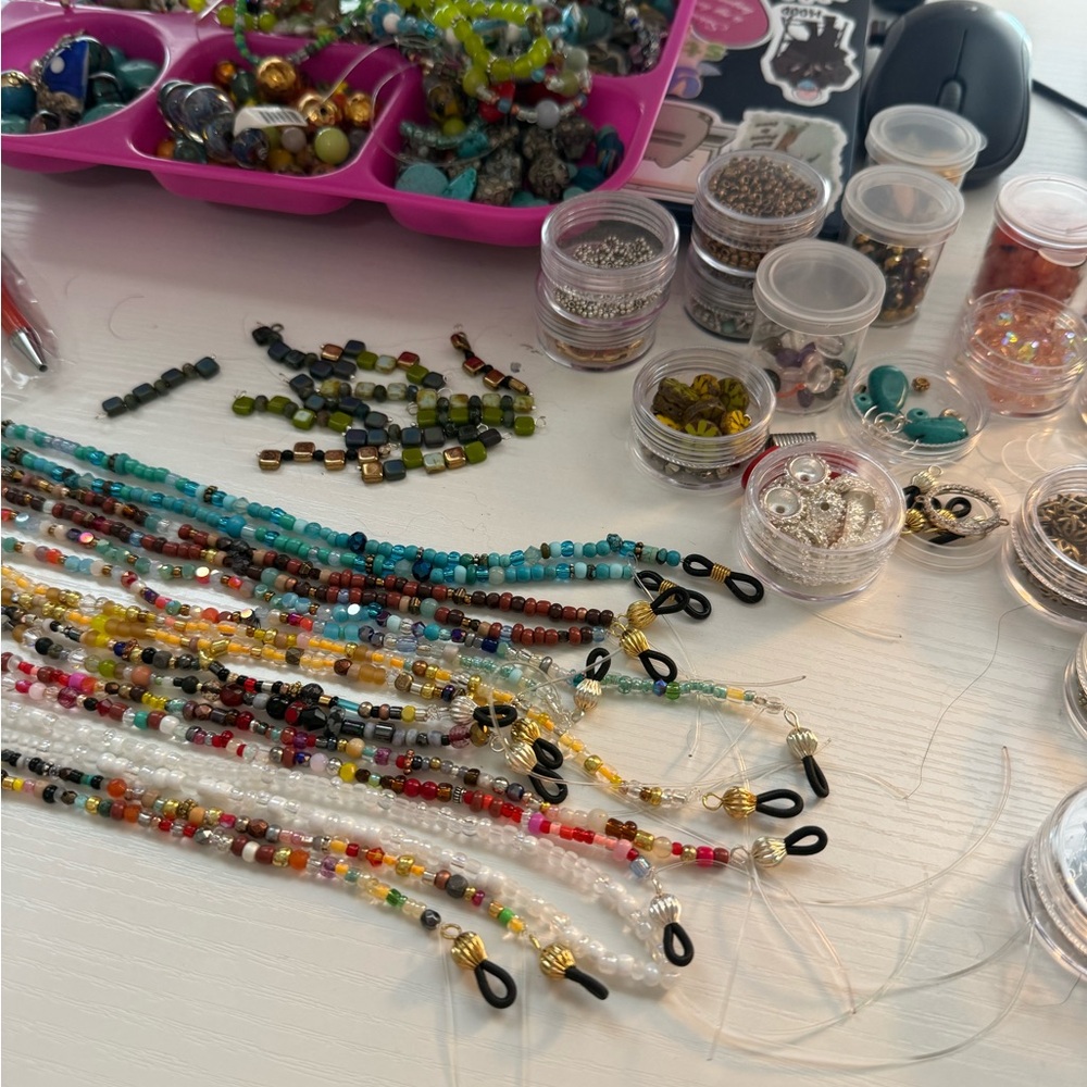 Sneak Peek! Vibrant Handmade Beaded Eyewear Chains